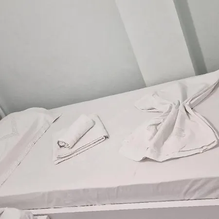 Elysee - Duplex Near The - Shkembi I Kavajes Lägenhet Durrës