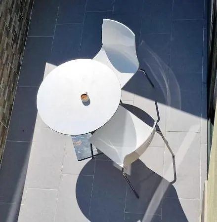 Elysee - Duplex Near The - Shkembi I Kavajes Lägenhet *