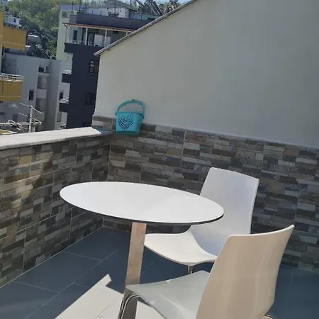 Elysee - Duplex Near The - Shkembi I Kavajes Lägenhet Durrës