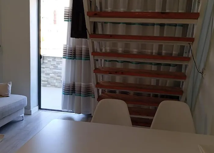 Elysee - Duplex Near The - Shkembi I Kavajes