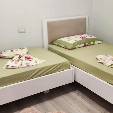 Apartment Elysee - Duplex Near The - Shkembi I Kavajes Durrës