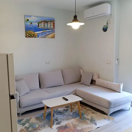 Elysee - Duplex Near The - Shkembi I Kavajes *